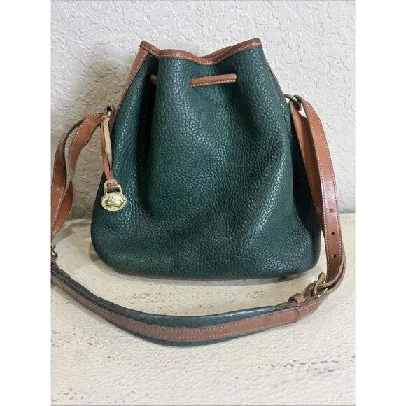 Vintage Dooney & Bourke Green All Weather Pebbled Leather Drawstring Bucket Bag - Picture 3 of 16